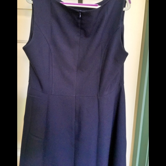 PRETYY FIT AND FLAIR SLEEVELESS DRESS - Picture 3 of 4